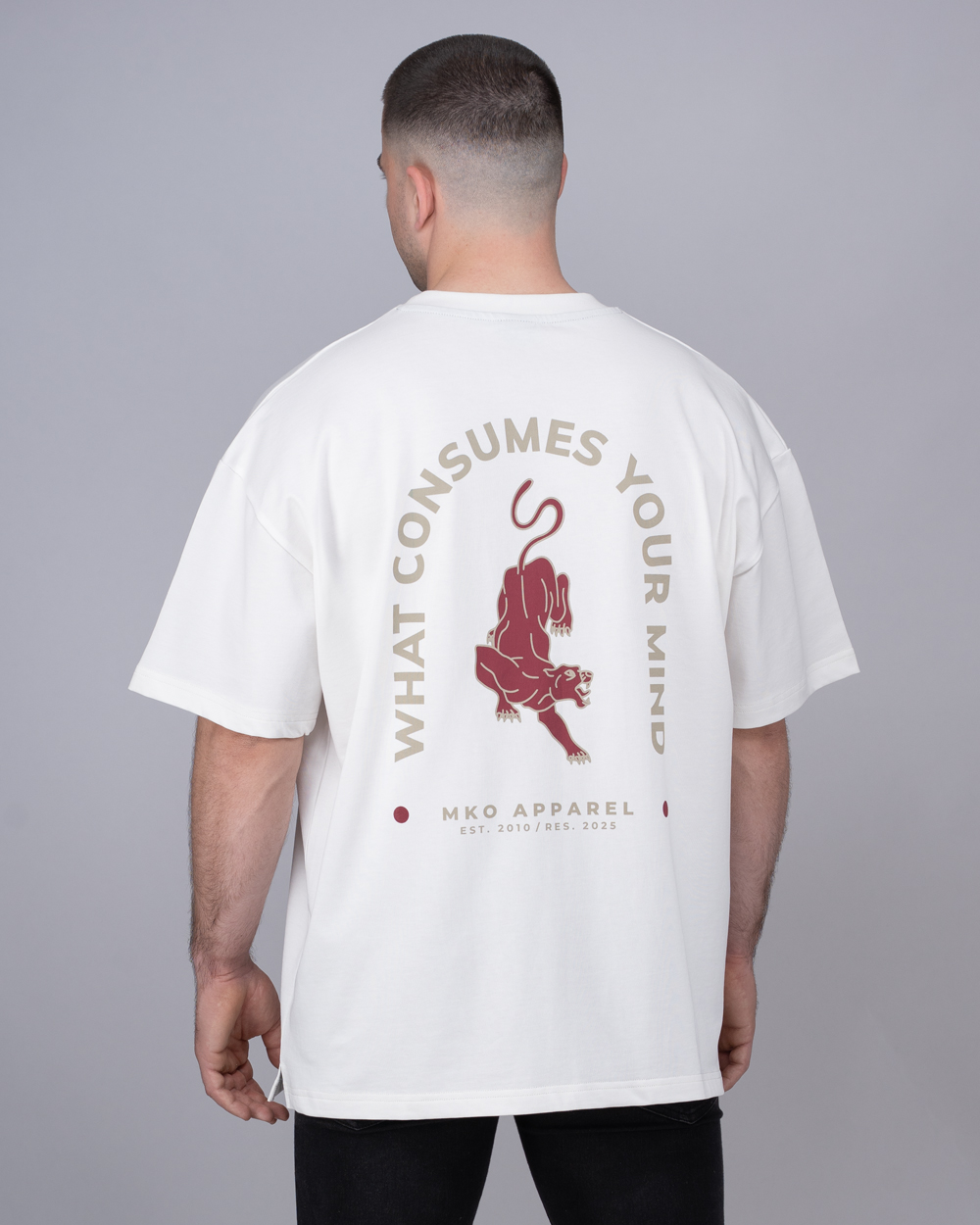 Consumes Oversized Unisex majica